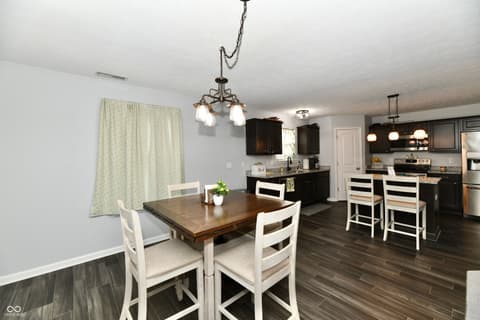 Photo of 1364 Lexington Trail, Greenfield, IN