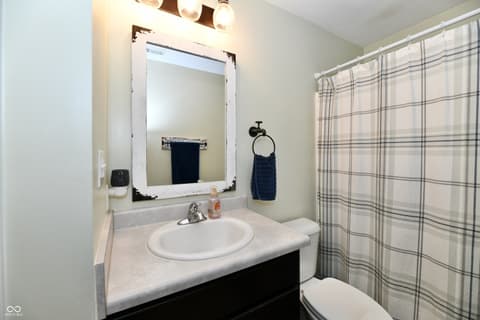 Photo of 1364 Lexington Trail, Greenfield, IN