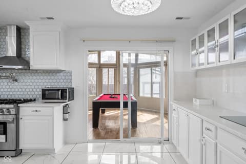 Kitchen at 11103 Bear Hollow Drive, Indianapolis, IN