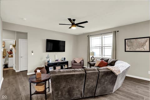 Living room at 2042 Downey Lane, Greenfield, IN