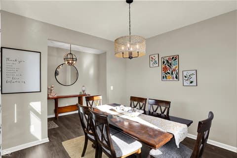 Dining room at 2042 Downey Lane, Greenfield, IN