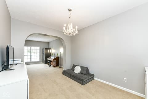 Dining room at 11124 Ashley Place, Fishers, IN