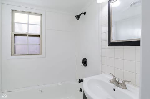 Photo of 824 W Elm Street, Kokomo, IN