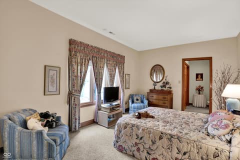 Photo of 204 S Creedmoor Way, Anderson, IN