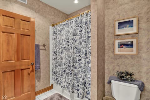 Photo of 204 S Creedmoor Way, Anderson, IN