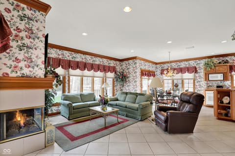 Photo of 204 S Creedmoor Way, Anderson, IN