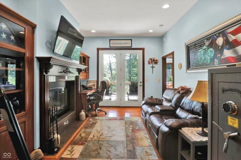 Sitting Room — 3215 Kestrel Court, Martinsville, IN