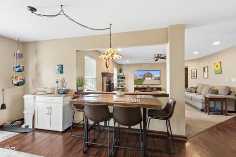 Photo of 5850 Columbia Circle, Greenwood, IN
