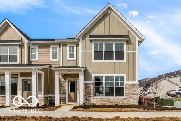 Front exterior at 3959 Sandpiper Way, Brownsburg, IN