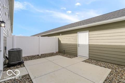Outdoor living area at 3959 Sandpiper Way, Brownsburg, IN