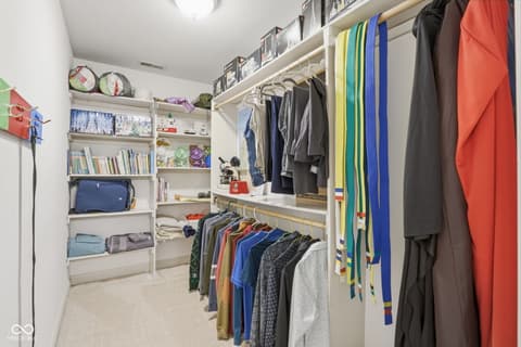 Walk In Closets — 5291 Woodfield Drive S, Carmel, IN