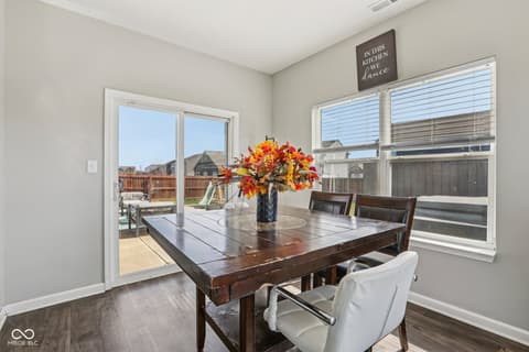 Bonus room at 6673 Laurelwood Drive, Pendleton, IN
