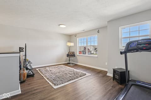 Loft — 6673 Laurelwood Drive, Pendleton, IN