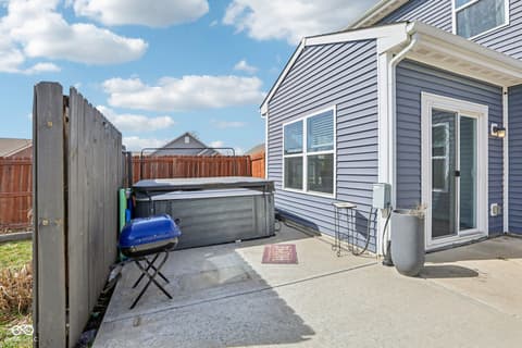 Outdoor living area at 6673 Laurelwood Drive, Pendleton, IN