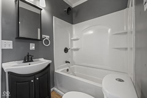 Bathroom at 9712 N Price Street, Knightsville, IN