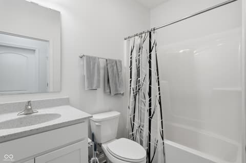 Photo of 4160 Cairo Way, Avon, IN