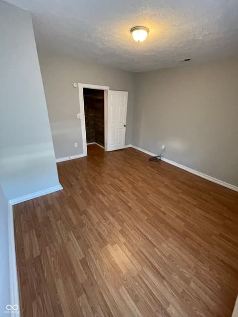 Photo of 2631 Southeastern Avenue, Indianapolis, IN