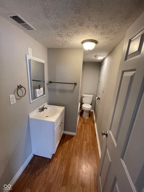 Photo of 2631 Southeastern Avenue, Indianapolis, IN