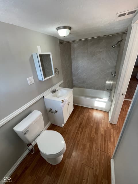 Photo of 2631 Southeastern Avenue, Indianapolis, IN