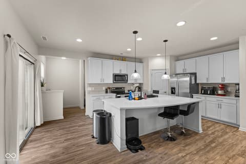 Photo of 1398 Sarah Way, Avon, IN