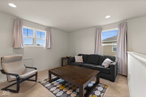 Photo of 1398 Sarah Way, Avon, IN