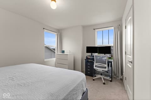Photo of 1398 Sarah Way, Avon, IN