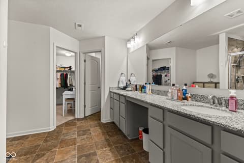 Photo of 1398 Sarah Way, Avon, IN