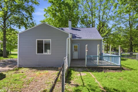 Photo of 1574 W County Road 100 South, New Castle, IN