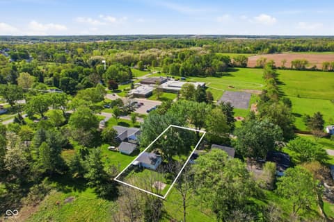 Photo of 1574 W County Road 100 South, New Castle, IN
