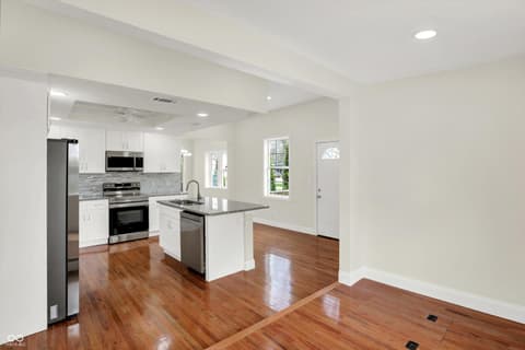 Photo of 601 E Thompson Street, Edinburgh, IN