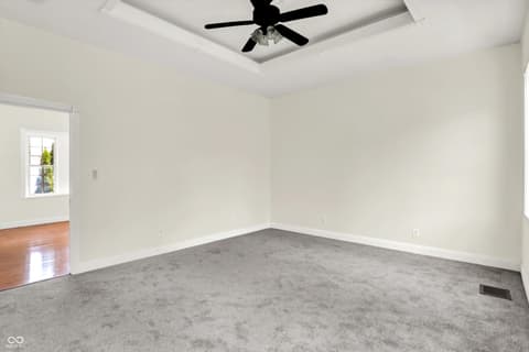 Photo of 601 E Thompson Street, Edinburgh, IN