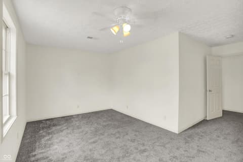 Photo of 601 E Thompson Street, Edinburgh, IN
