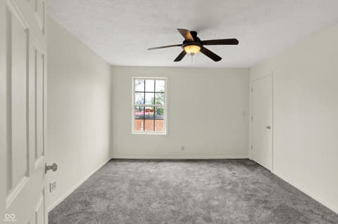 Photo of 601 E Thompson Street, Edinburgh, IN