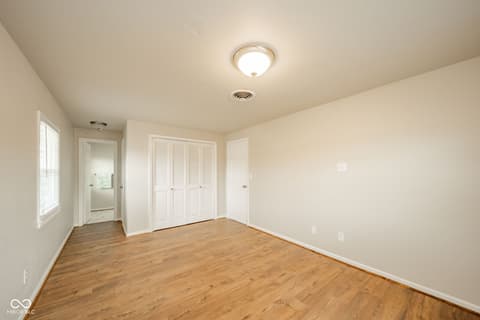 Photo of 807 Bittersweet Lane, Anderson, IN