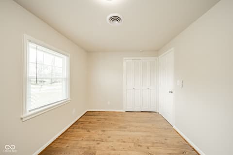 Photo of 807 Bittersweet Lane, Anderson, IN