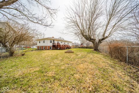 Photo of 807 Bittersweet Lane, Anderson, IN