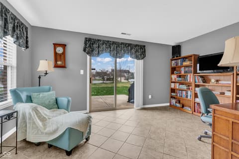 Photo of 7151 Brant Pointe Circle, Indianapolis, IN