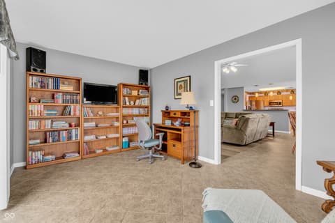 Photo of 7151 Brant Pointe Circle, Indianapolis, IN