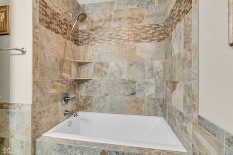 Photo of 7151 Brant Pointe Circle, Indianapolis, IN