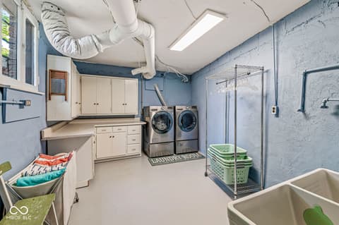 Laundry room at 4519 N Meridian Street, Indianapolis, IN