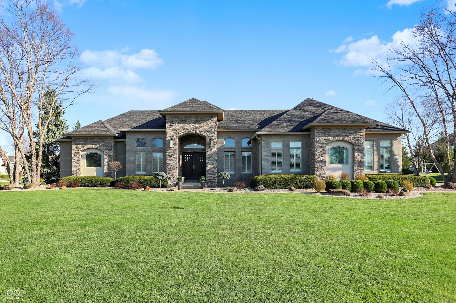 Photo of 4874 Krestridge Court W, Bargersville, IN