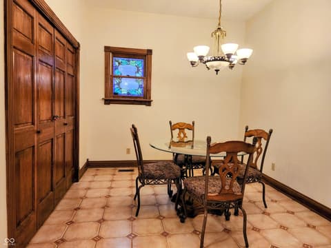 Photo of 239 E 11th Street, Indianapolis, IN