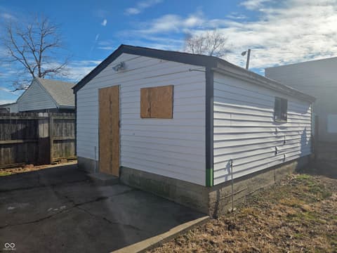 Photo of 2339 Hoyt Avenue, Indianapolis, IN