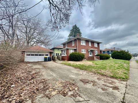 1225 Victory Court