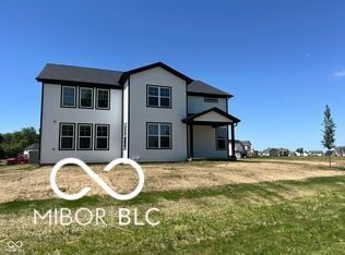 Photo of 454 Tess Boulevard, Westfield, IN