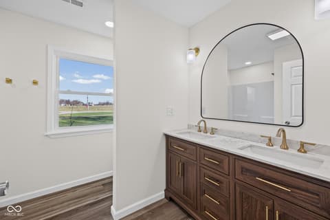 Photo of 447 E 4th Street, Williamsport, IN