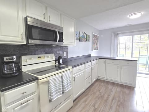 Photo of 7513 Castleton Farms West Drive, Indianapolis, IN