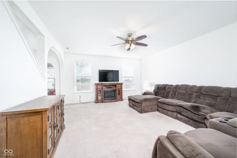 Family room at 4036 Poplar Drive, Whitestown, IN