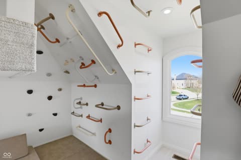 Photo of 16270 Chancellors Ridge Way, Westfield, IN