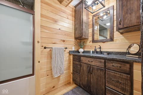 Photo of 9887 N County Road 250 West, Milton, IN
